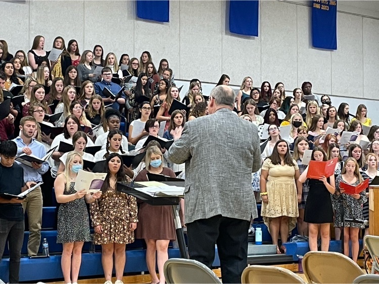 Alto section in rehearsal.